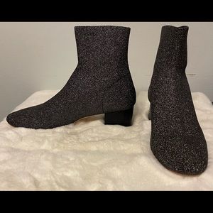 Loeffler Randall booty! Size 8.5B! SPARKLY!! In good condition!